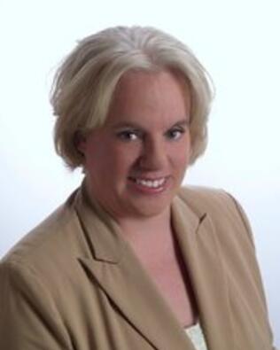 Headshot of Debbie Dudley