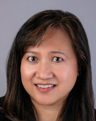 Headshot of Cheryl Roda Wu