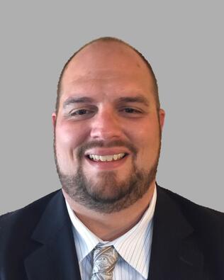 Headshot of Jerry Derillo