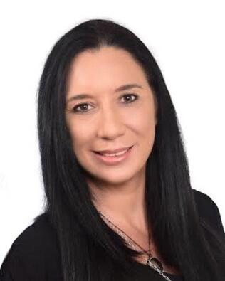 Headshot of Teresa Thompson