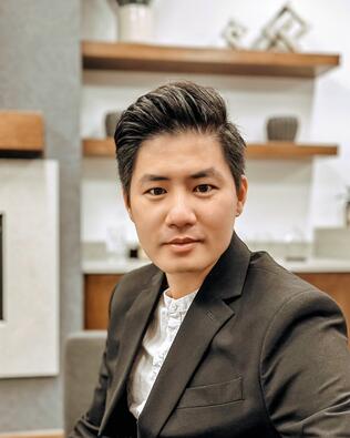 Headshot of Bon Nguyen