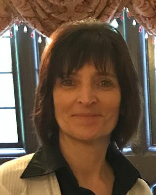 Headshot of Carolyn Marino