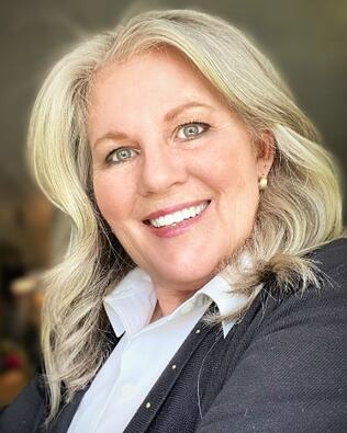 Headshot of Melissa Oliver