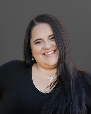 Headshot of Michelle Young