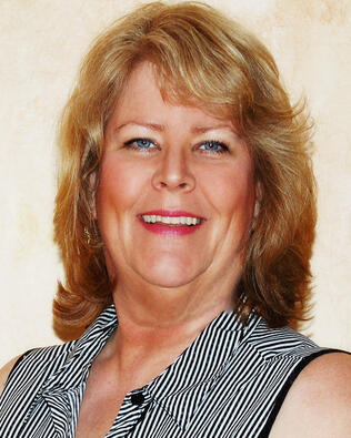 Headshot of Erika Wille-Petroni