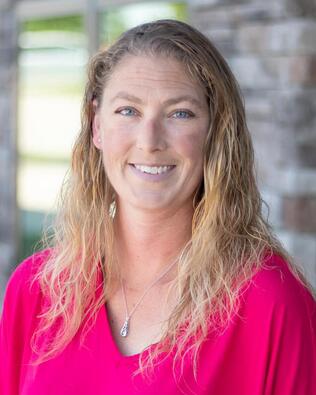 Headshot of Angela Vierow