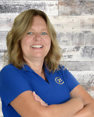 Headshot of Lori Kascak
