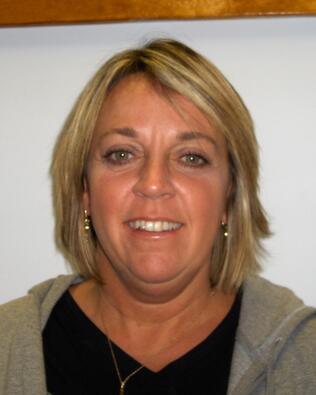 Headshot of Laurie Bettineschi