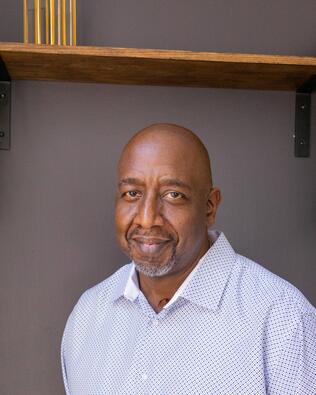 Headshot of Prentice Banks