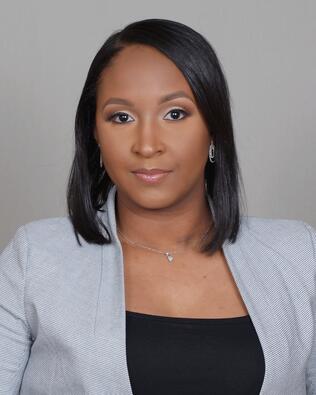 Headshot of Cindy Fuentes