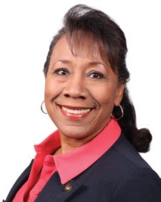 Headshot of Aleeta King