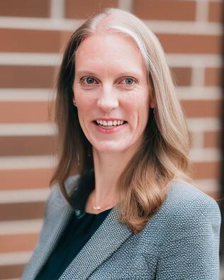 Headshot of Leesa Michael