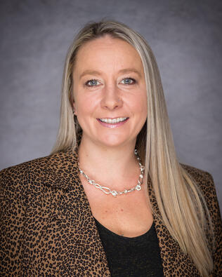 Headshot of Susan Harp