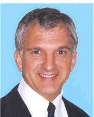 Headshot of Allan Orashan