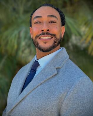 Headshot of Dione Kollee