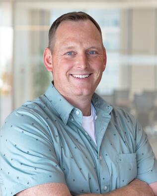 Headshot of Josh Frank
