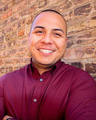 Headshot of Kenny Barajas