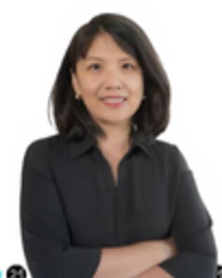 Headshot of Liping Huang