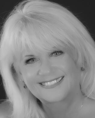 Headshot of Sherri Anderson