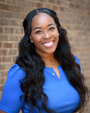 Headshot of Naysha Clark