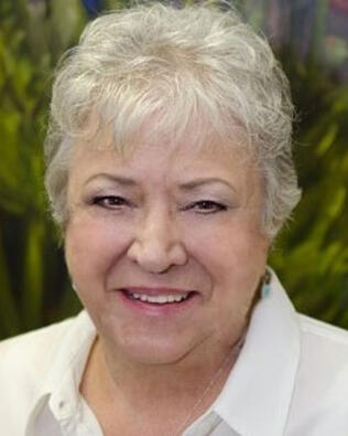 Headshot of Helen Rivard