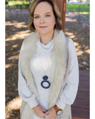 Headshot of Danielle White