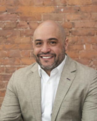 Headshot of Anastacio Pena