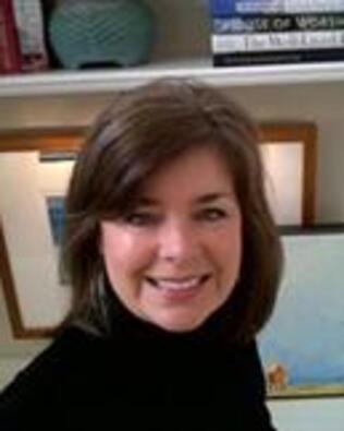 Headshot of Terri Bennett