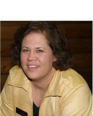 Headshot of Lisa Anderson