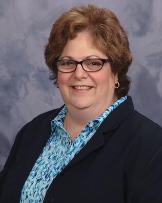 Headshot of Stacey Severn