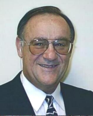 Headshot of George Leonard