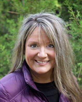 Headshot of Janene Hess