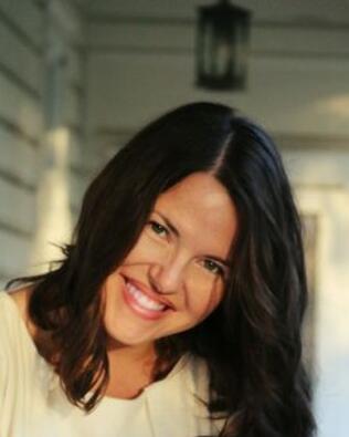 Headshot of DeLana Halbert