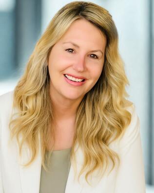 Headshot of Susan Bastedo
