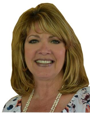 Headshot of Lisa Cates