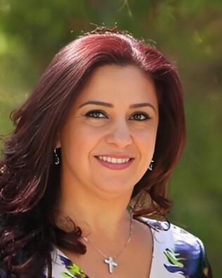 Headshot of Zarui Durgaryan