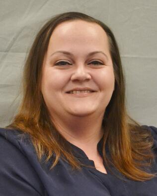 Headshot of Lisa Shea