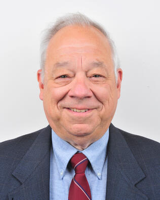 Headshot of Kenneth White