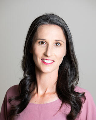 Headshot of Shelbie Baldwin