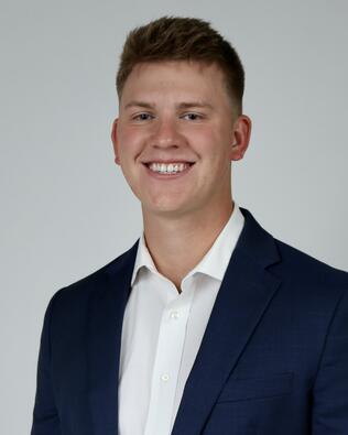 Headshot of Jacob Simon