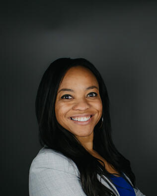 Headshot of Rochell Smith