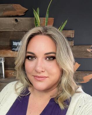 Headshot of Samantha Cardoso