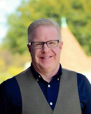 Headshot of Jim Hard