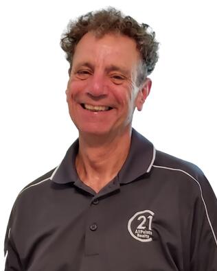 Headshot of Peter Leeds