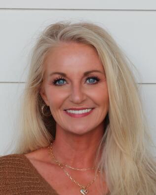 Headshot of Katina Ramsey
