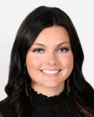 Headshot of Rachel Shimon