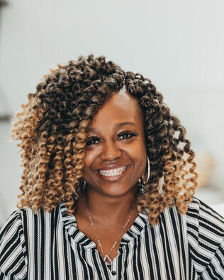 Headshot of Tujuana Bolden