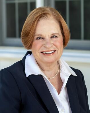 Headshot of Barbara Hanaway