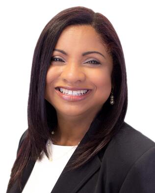 Headshot of Valentina Moreno