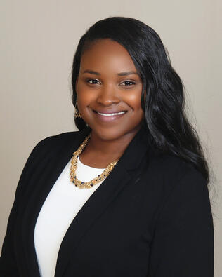 Headshot of Tiffany Quann